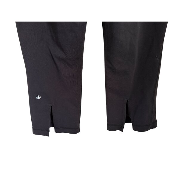 Lululemon Tadasana Slit Crop Black Capri Leggings With Side Slits  Hidden Pocket - Picture 5 of 7
